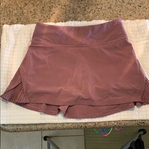Lululemon Play Off the Pleats Skirt 13”